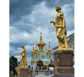 圣·彼得堡俄罗斯造像宫教堂正...